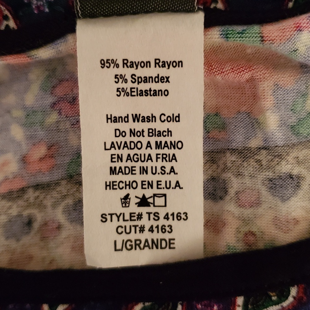 Unique Cold Shoulder Tunic - Picture 7 of 8